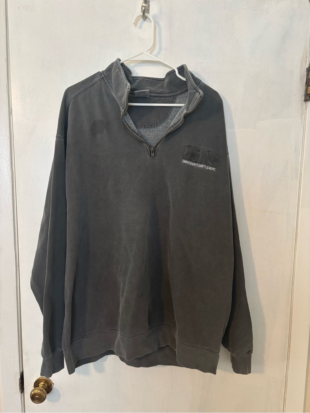 Comfort Colors Men's Zip-Up Sweater — Charcoal